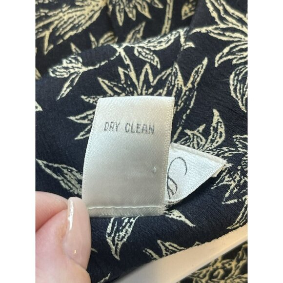 Lord & Taylor Sleeveless top & Pants Set Black Floral L Rayon Button Front Tunic - Picture 6 of 6